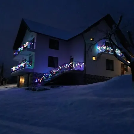 Casa Din Livada *