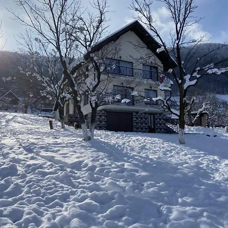 Casa Din Livada