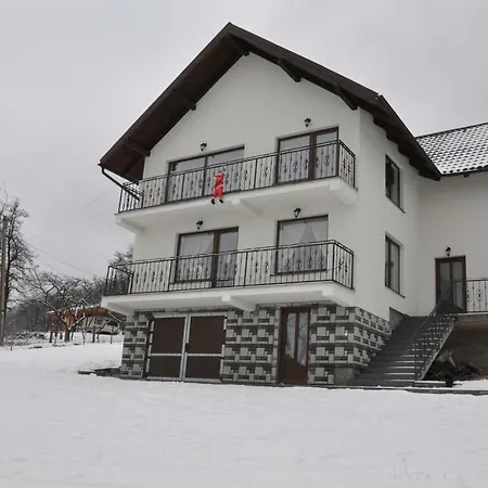 Casa Din Livada 度假居 *